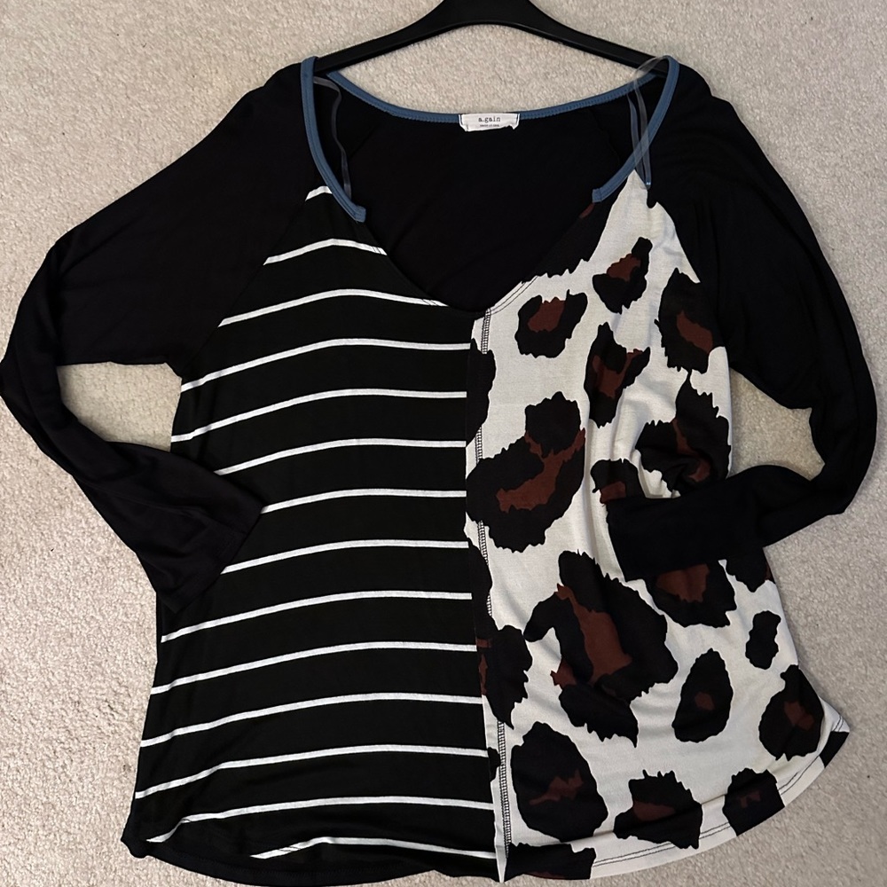 A.gain, roomy 2x tee with cow print style! Comfy, soft knit!